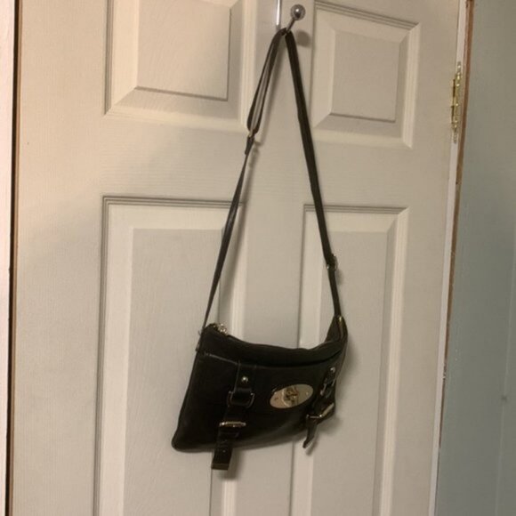 Danier Leather Small Black Messenger Style Crossbody Bag - Picture 2 of 7